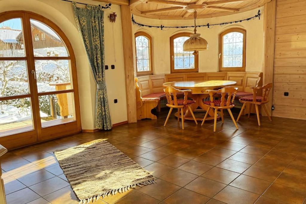 Romantisches Alpenchalet - Mit Sauna Und Kamin - Ruhig Und Zentral Bad Tölz Εξωτερικό φωτογραφία